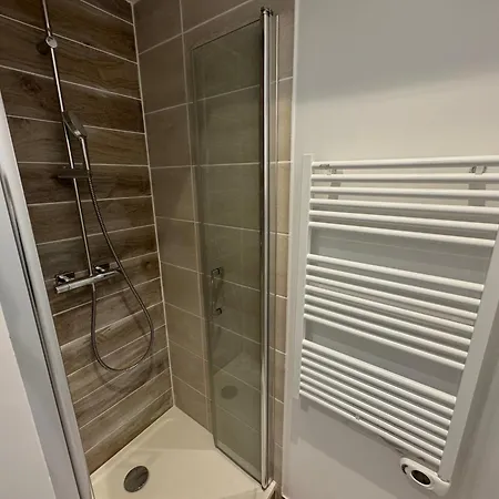 Apartment Special Groupe, 10 Personnes, Centre Vieux *